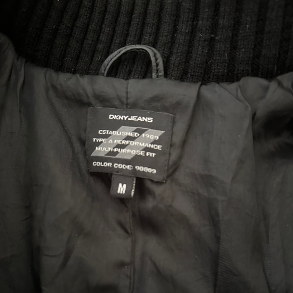 DKNY leather Jacket. Size Medium. Excellent condition. - Picture 4 of 5